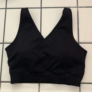 Adjustable crossover bra M Busty